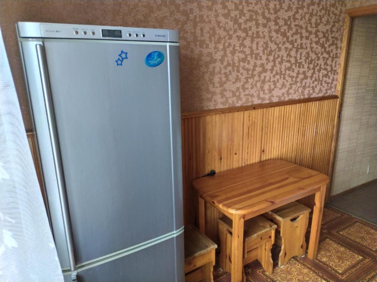 Apartment On Oktyabrskaya 105 Bobruisk Ngoại thất bức ảnh